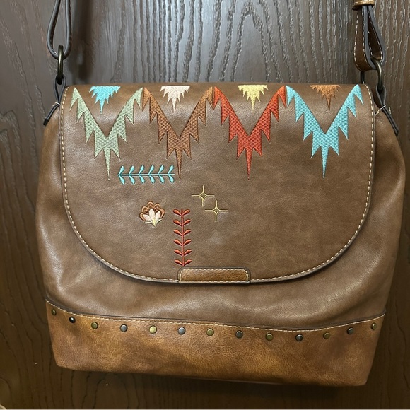 Catchfly Western Womens Crossbody Embroidered Concealed Carry Brown - Picture 1 of 3